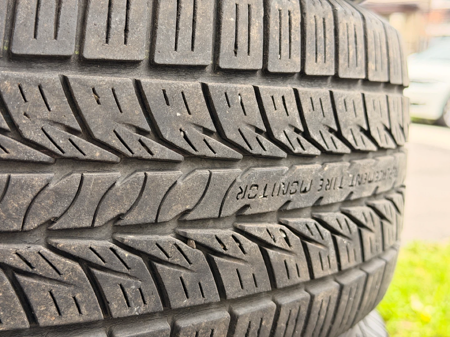 General Tire 225/70R16 Set of 4 - photo 3