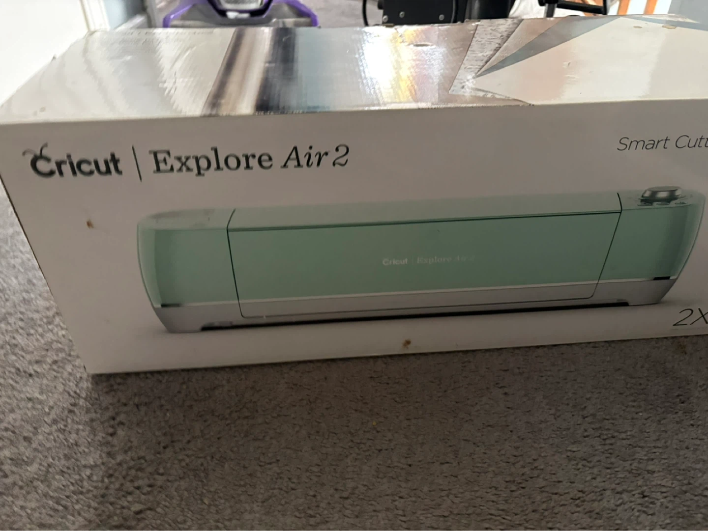 Cricut Explore Air 2 with Heat Press and Vinyl Rolls