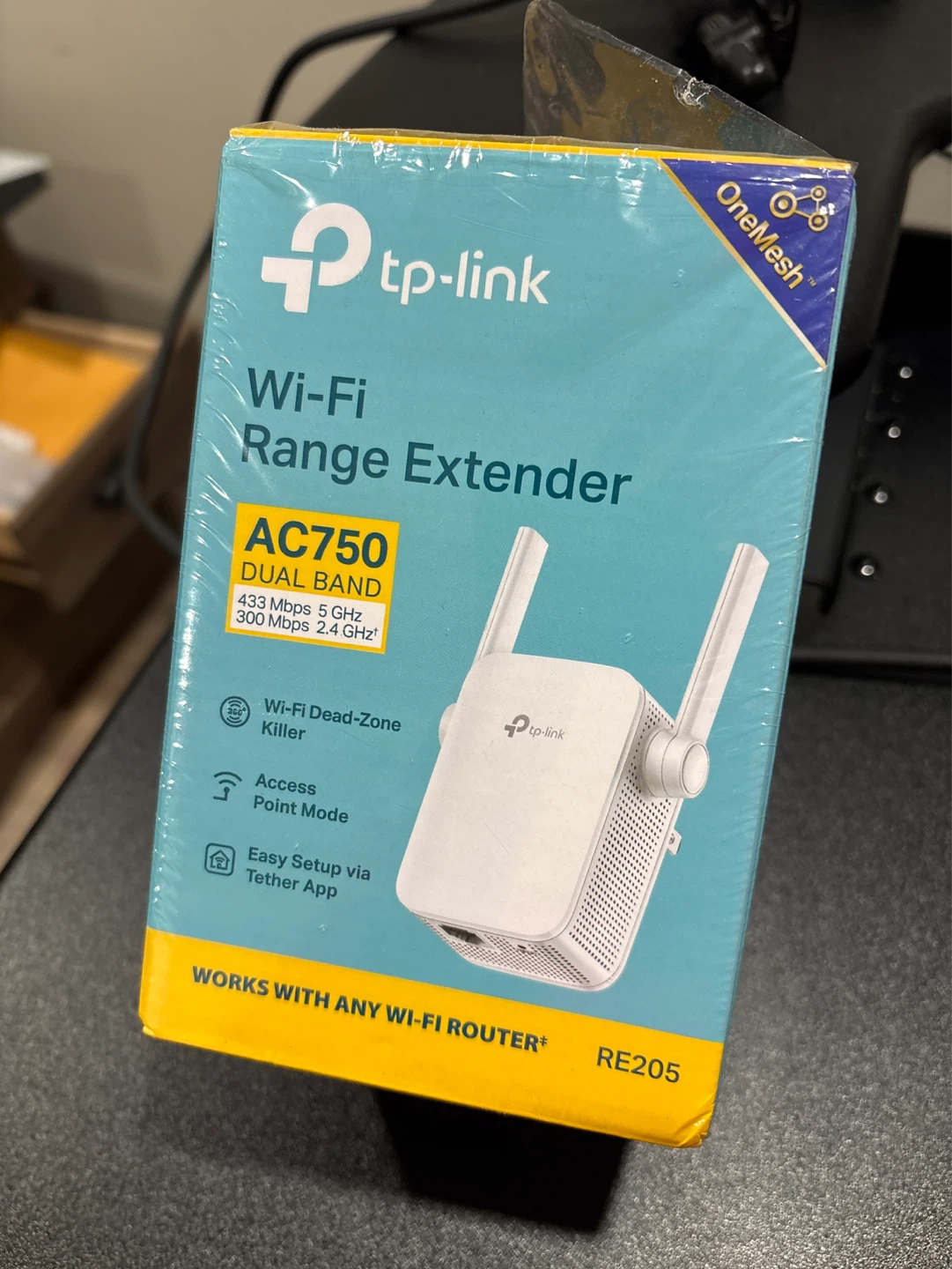 TP-Link AC750 Wi-Fi Range Extender RE205