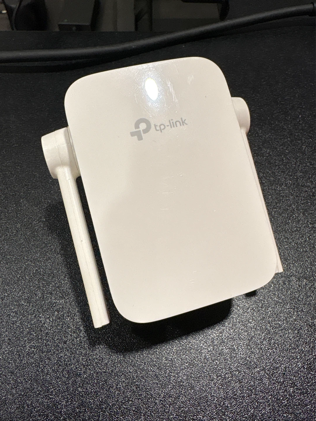 TP-Link AC750 Wi-Fi Range Extender RE205 - photo 2