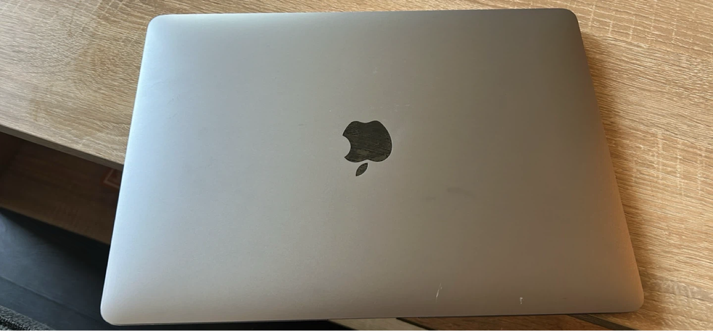 Apple MacBook Air 2020 - For Parts or Repair (Liquid Damage) - photo 2