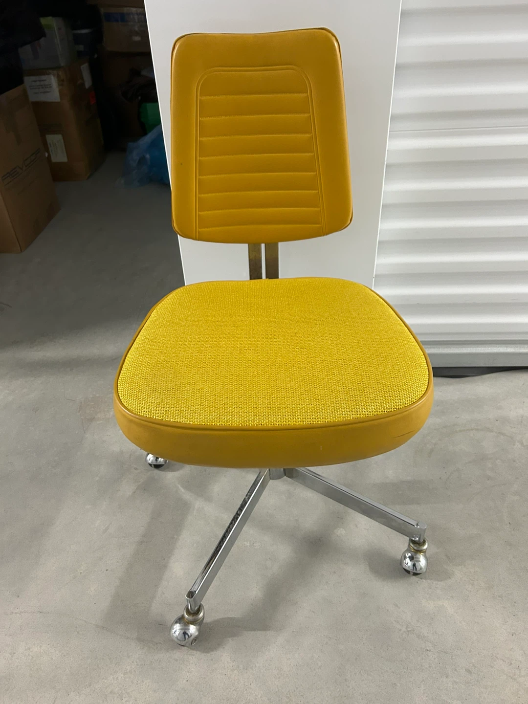 Yellow Swivel Office Chair - photo 2