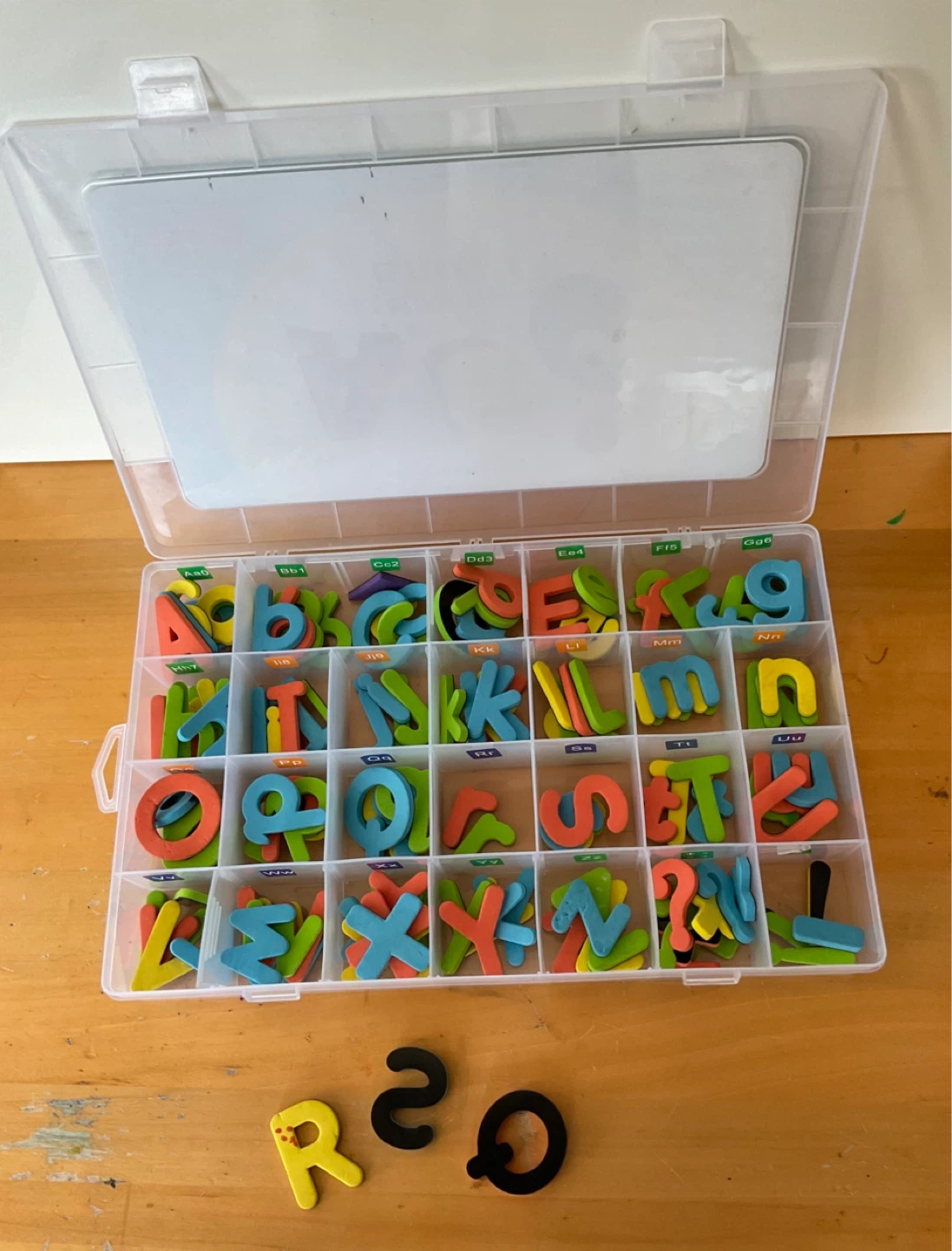 ABC Magnetic Letters Set in Organizer - photo 3