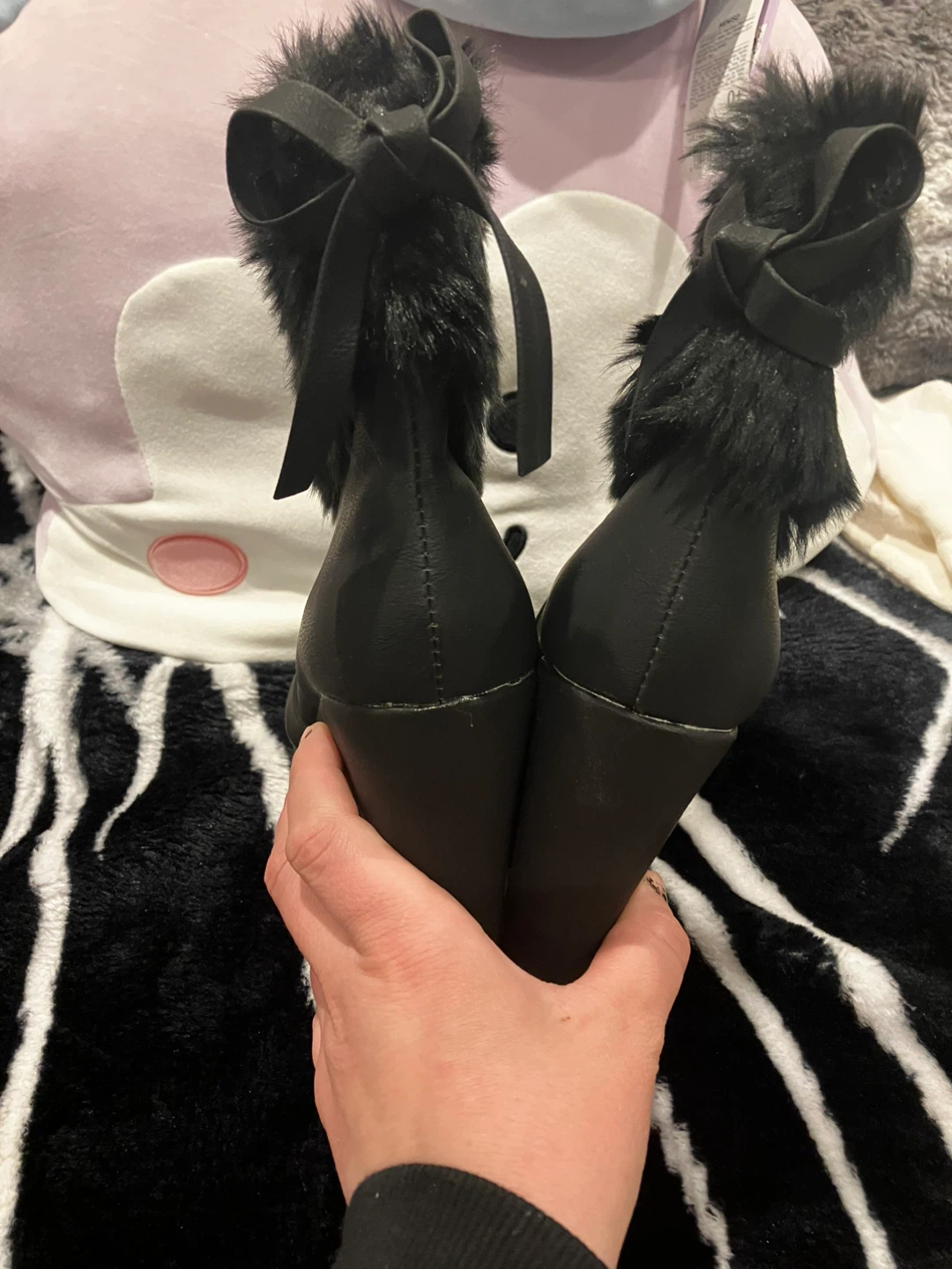 Black Wedge Boots with Faux Fur Trim - photo 5