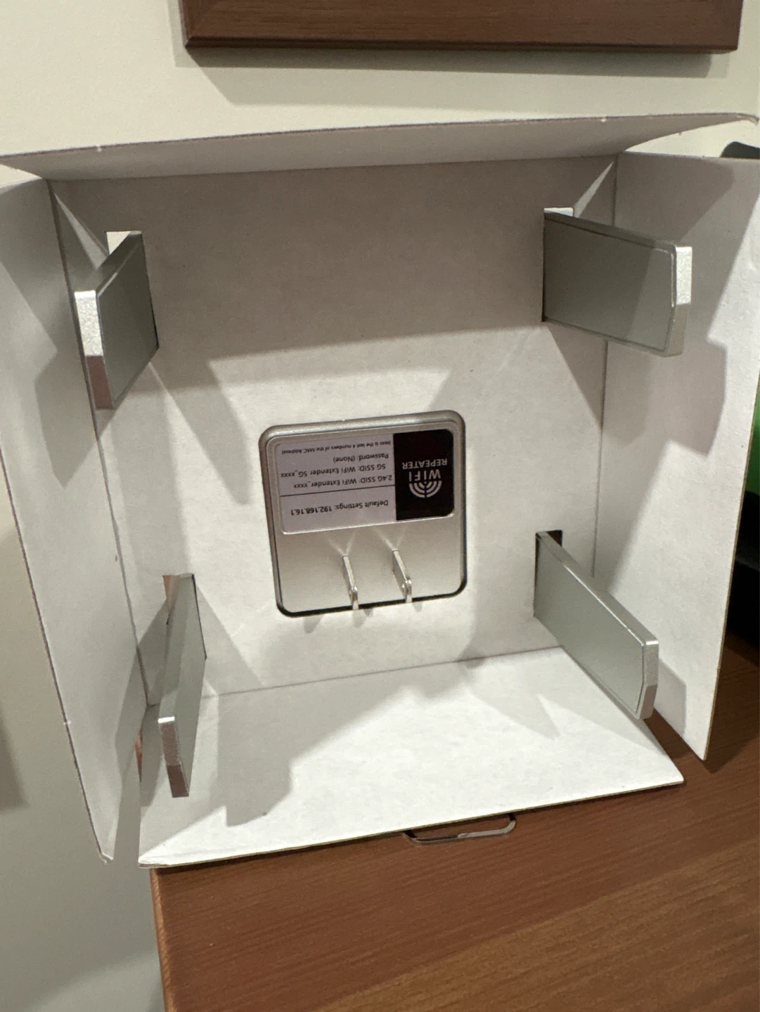 3000Mbps WiFi Repeater US/EU Plug - photo 3