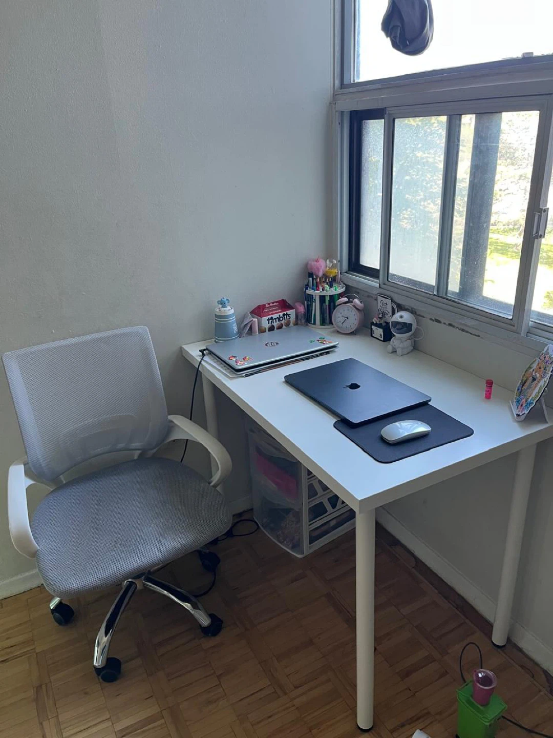 IKEA office desk and chair - photo 2
