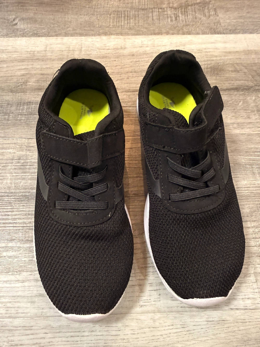 like new Skechers kids sneakers