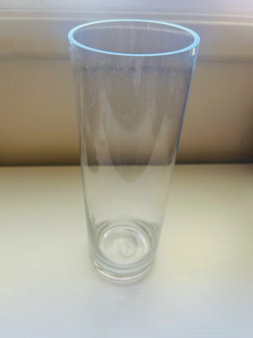 Clear Glass Vase - photo 3