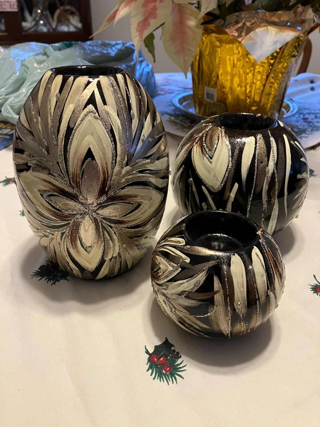 Set of 3 Decorative Vases