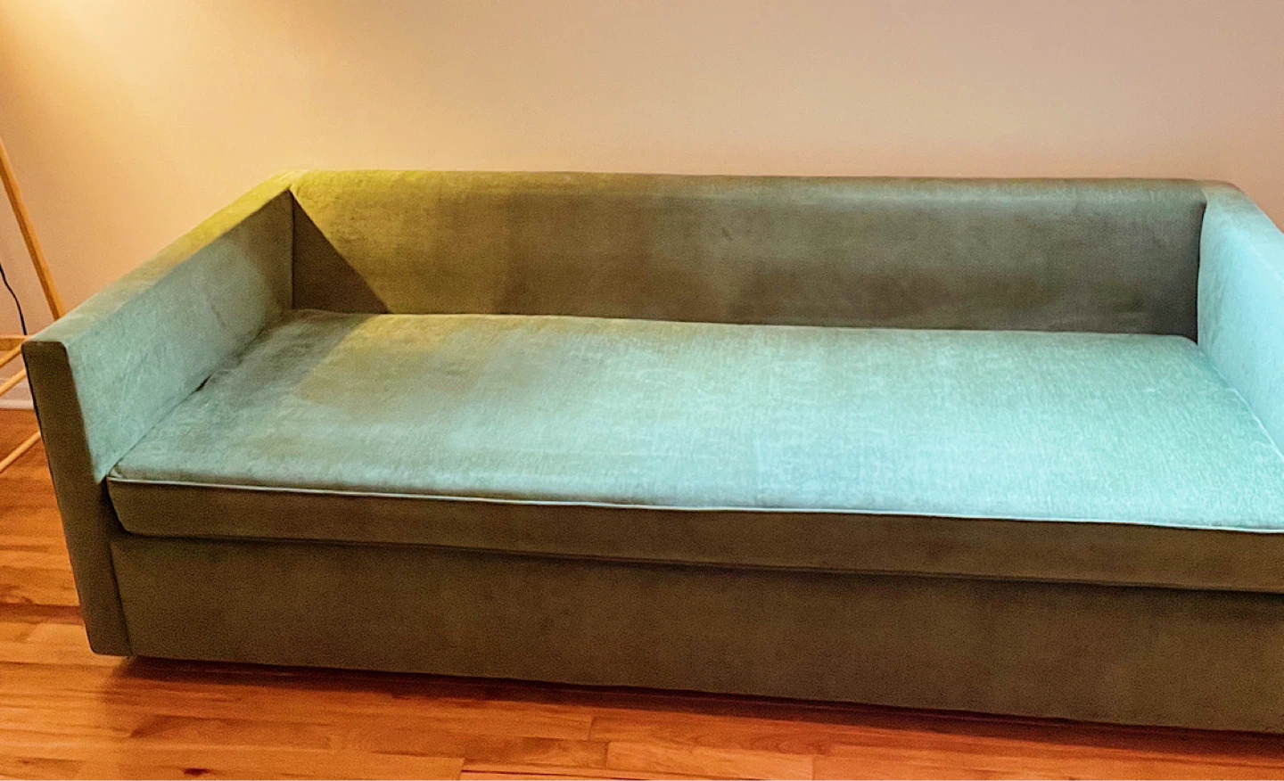 minimalist west elm daybed sofa (discontinued) - photo 3