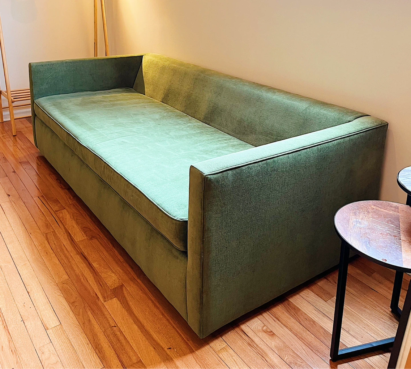 minimalist west elm daybed sofa (discontinued) - photo 4
