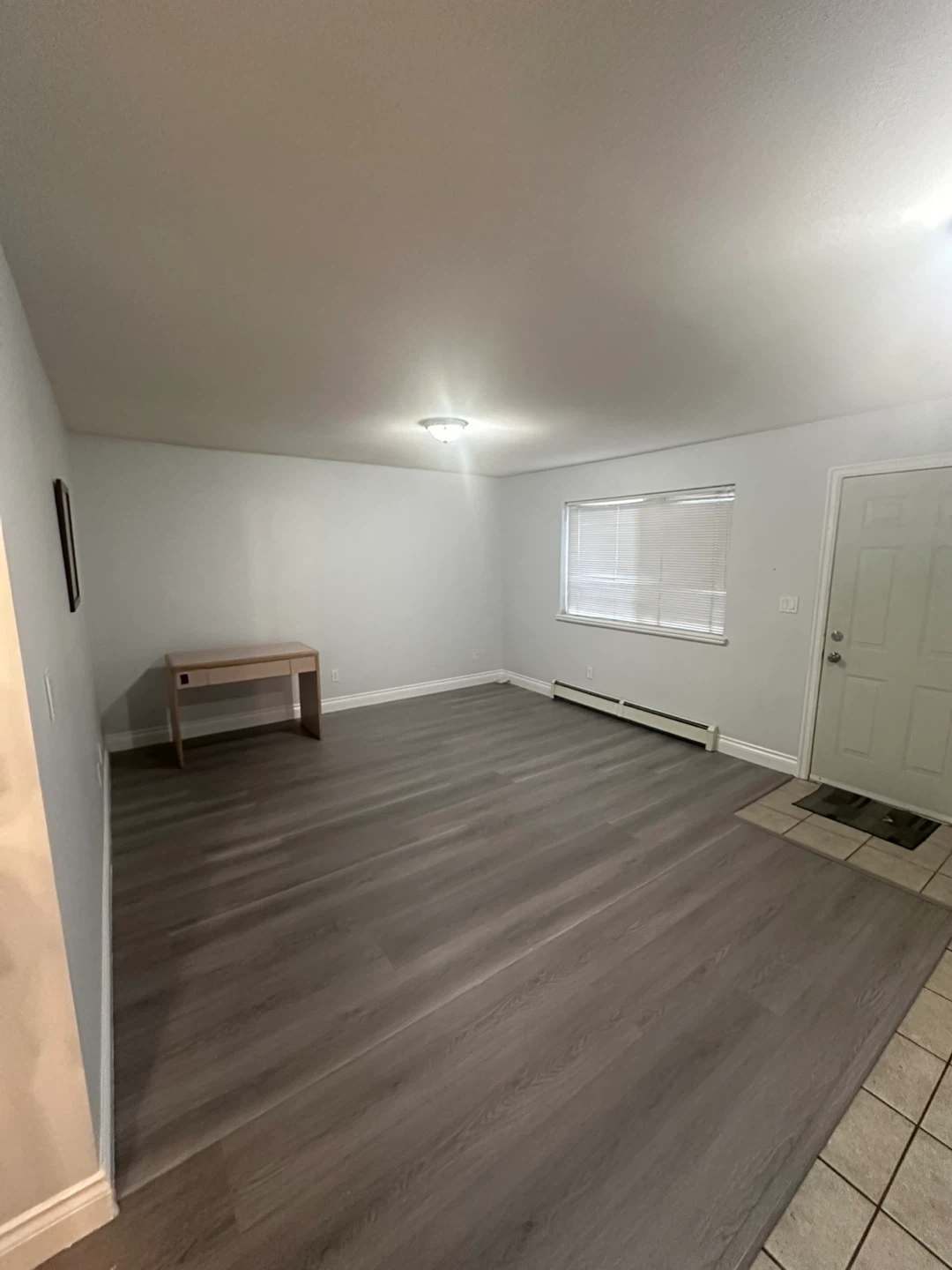 Apartment for Rent - 2 Bedrooms - photo 2