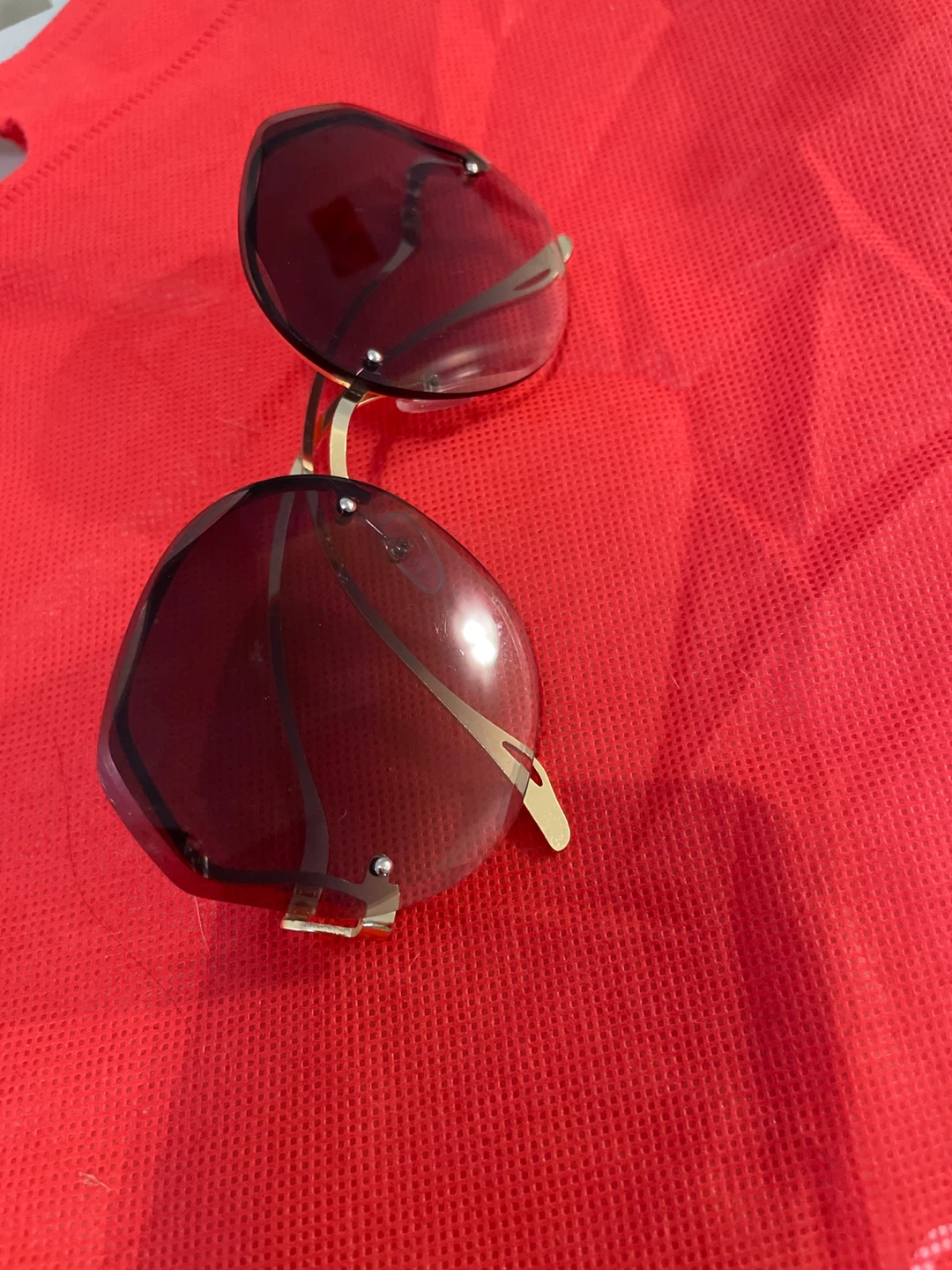Fashion Sunglasses with Case