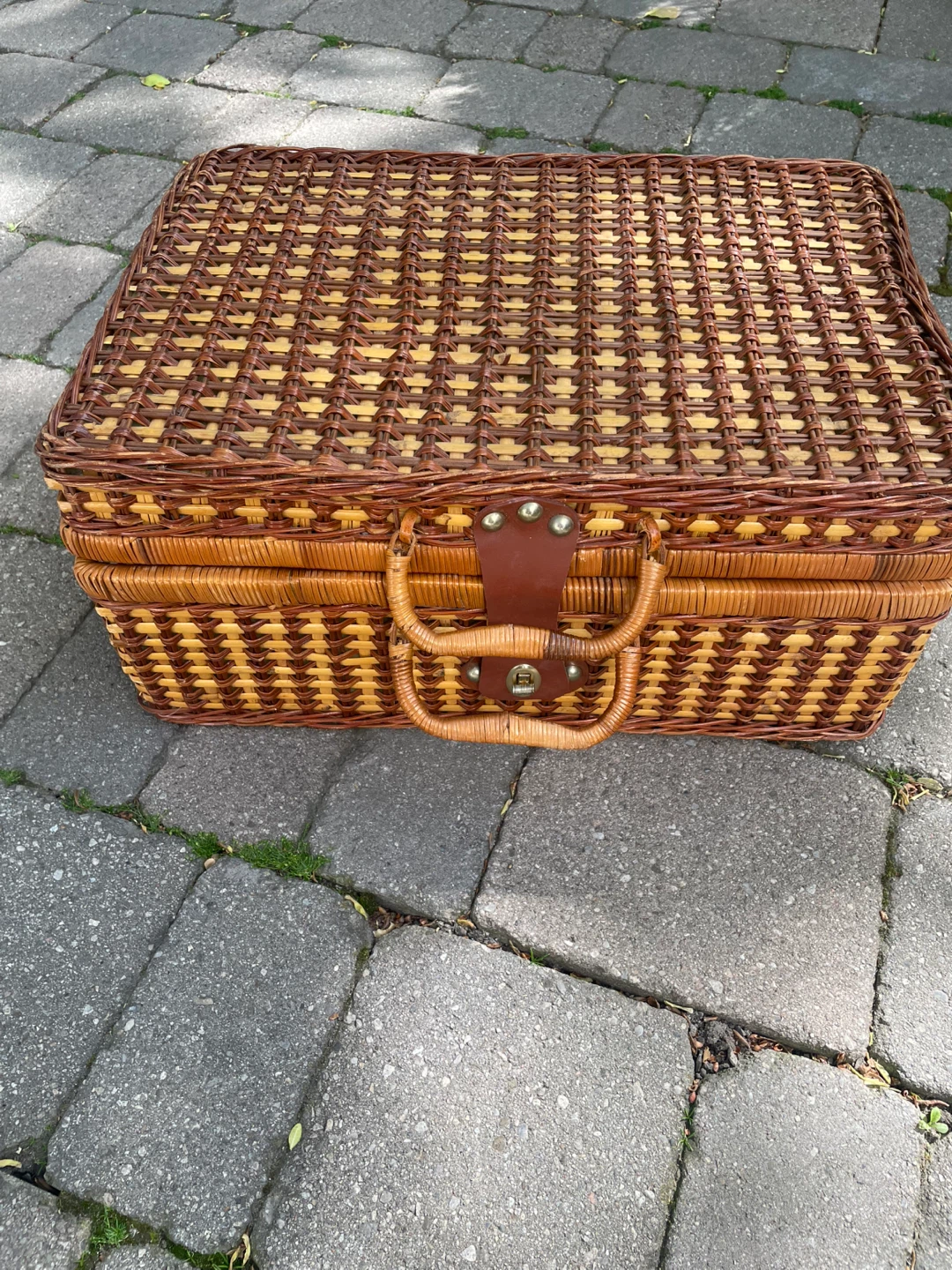Vintage Picnic Basket Set with Thermos