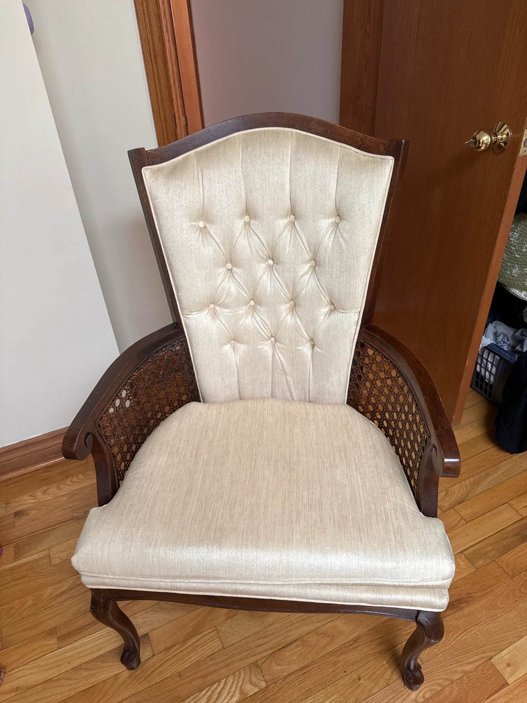 Vintage Tufted Accent Chair with Cane Back