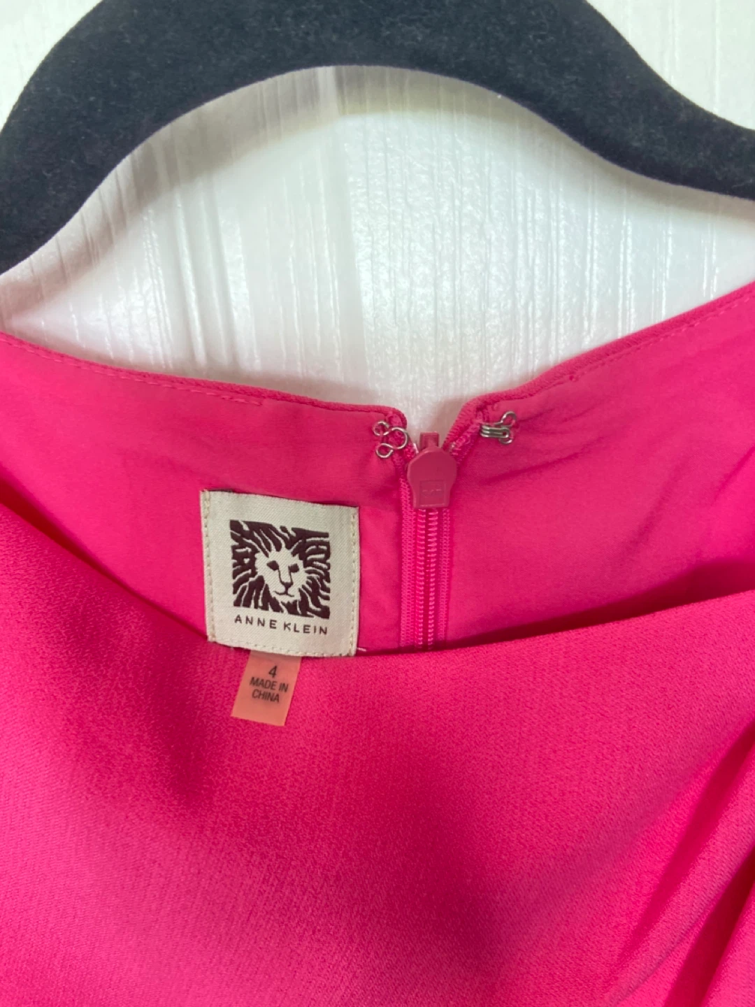 Anne Klein Women's Pink Sleeveless Sheath Dress Size 4 - photo 2