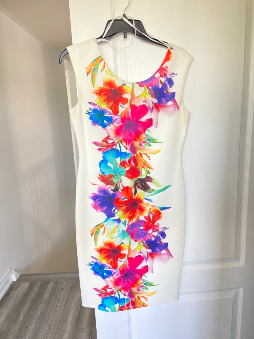 Frank Lyman Design Women's White Floral Cap Sleeve Dress Size 8