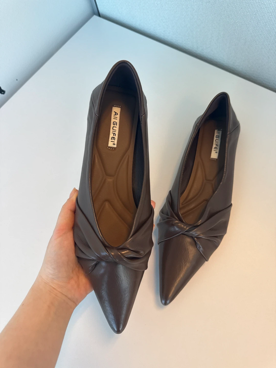 Brand New AIGUIFEI Brown Twist Front Pointed Toe Flats - photo 2