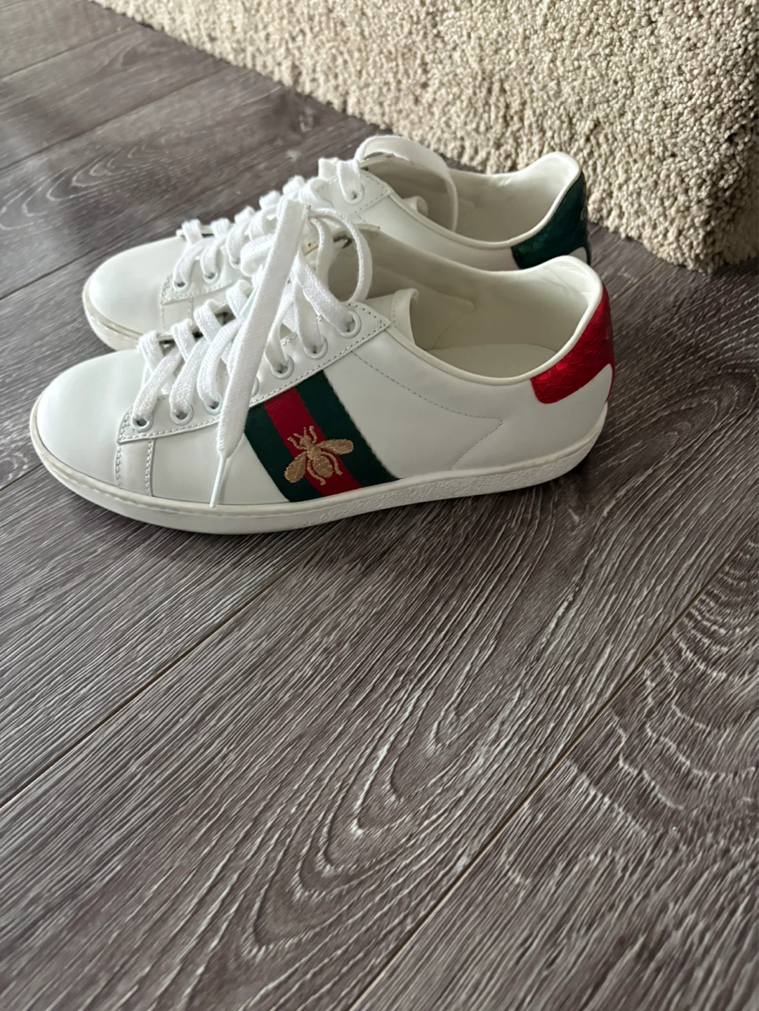 Gucci Ace Bee Sneakers