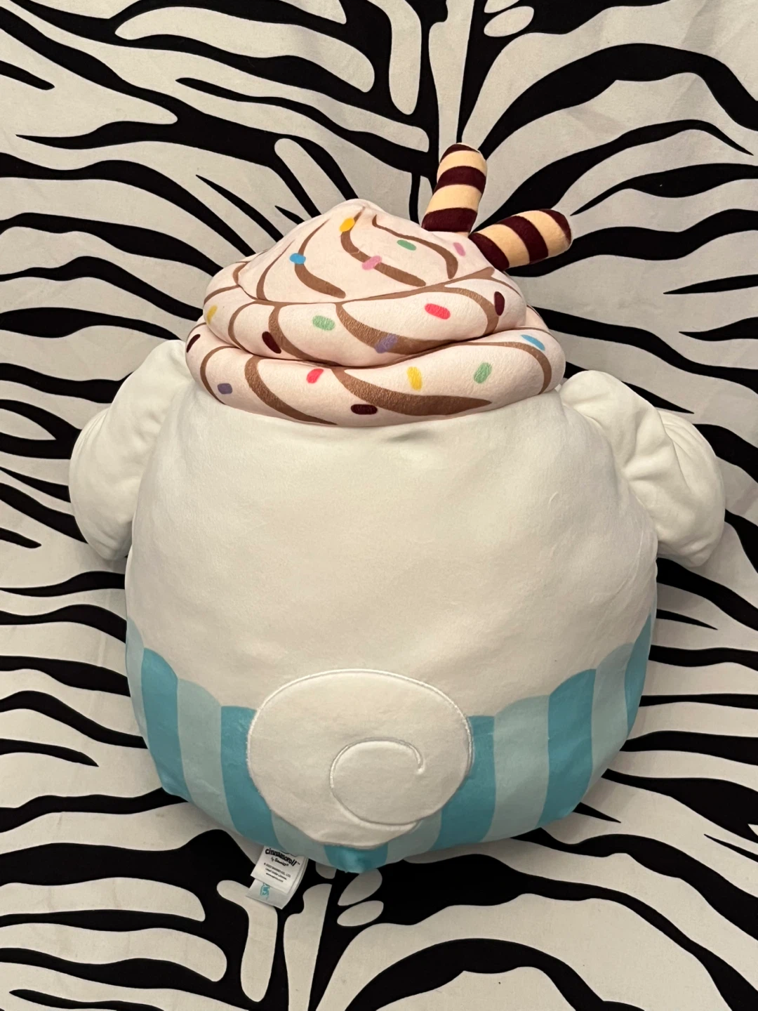 🩵 Squishmallows Sanrio Squad Cinnamoroll Ice Cream plush 🩵 - photo 4