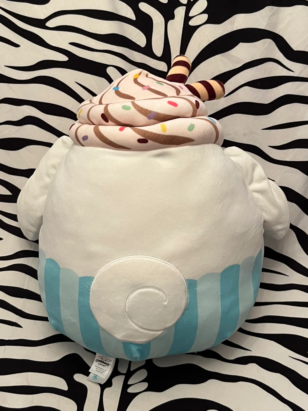 🩵 Squishmallows Sanrio Squad Cinnamoroll Ice Cream plush 🩵 - photo 3