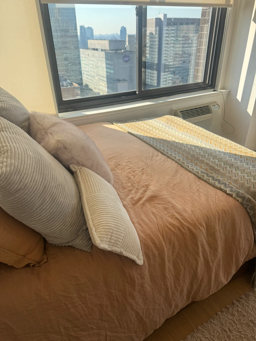 Queen Bed Mattress - photo 2