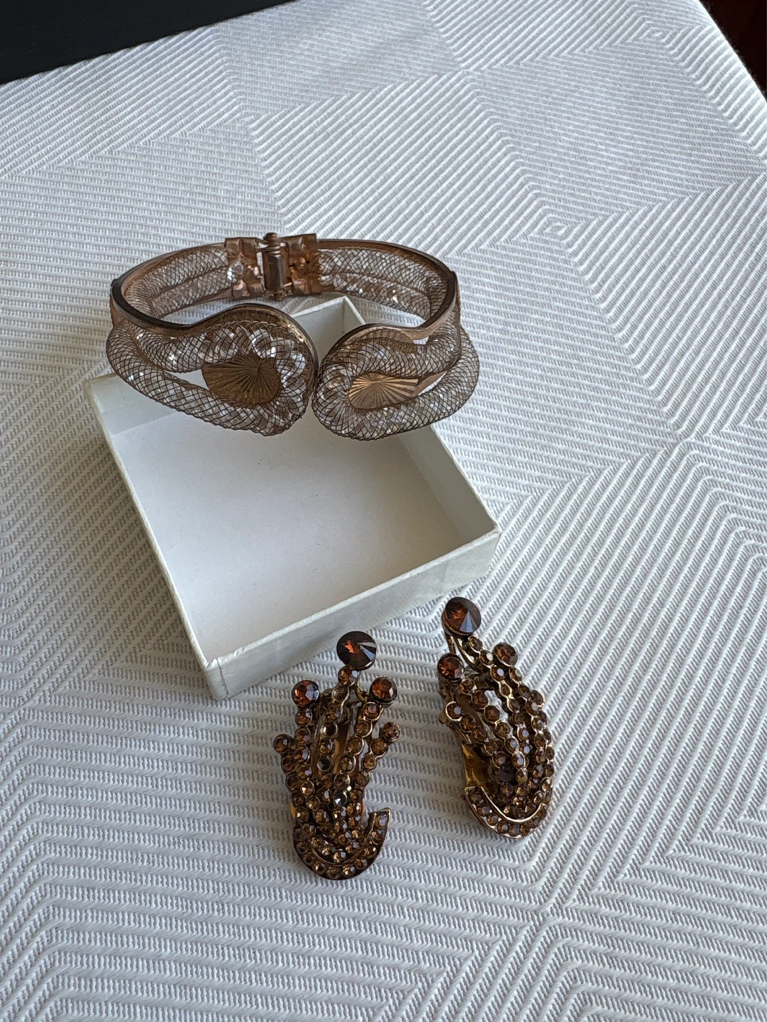 Vintage Copper Tone Bracelet and Clip-On Earrings Set