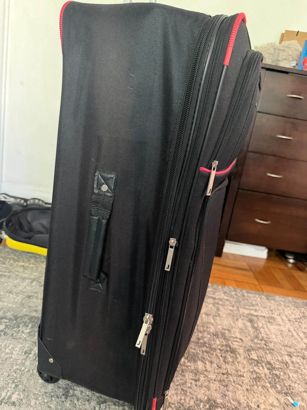 Jetstream Black Large Suitcase - photo 4