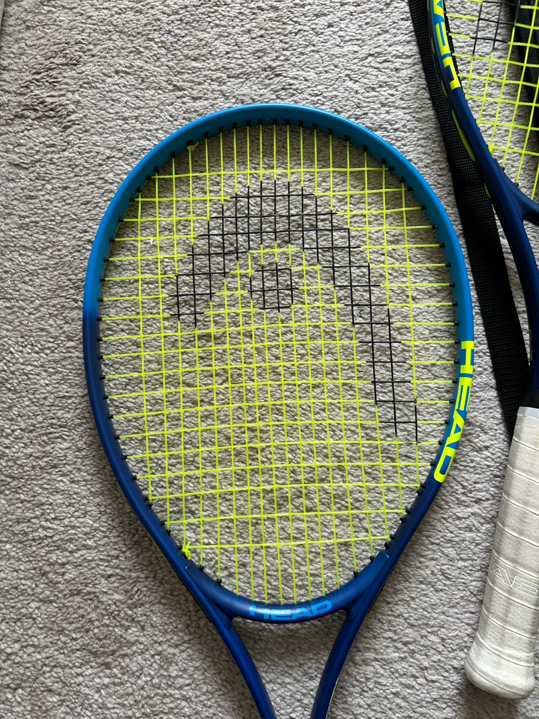 2 Head Tennis Racquets with Babolat Bag - photo 3