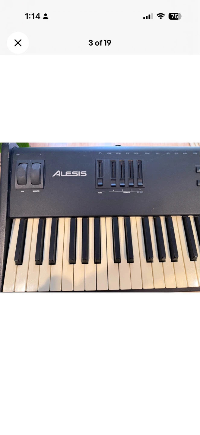 Alesis QS8.1 88-Key Pro Synthesizer - photo 3