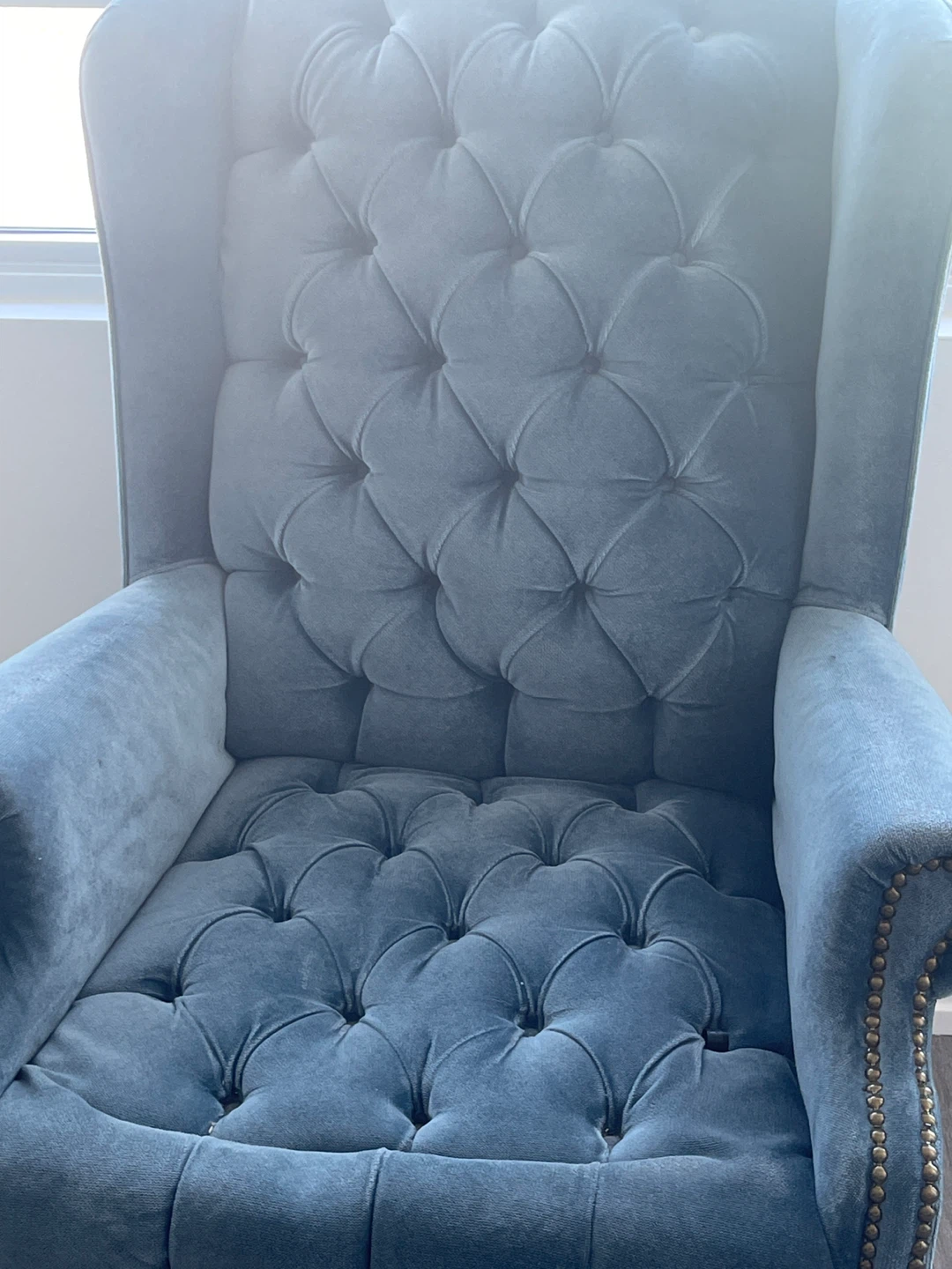 Blue Velvet Tufted Wingback Armchair - photo 4