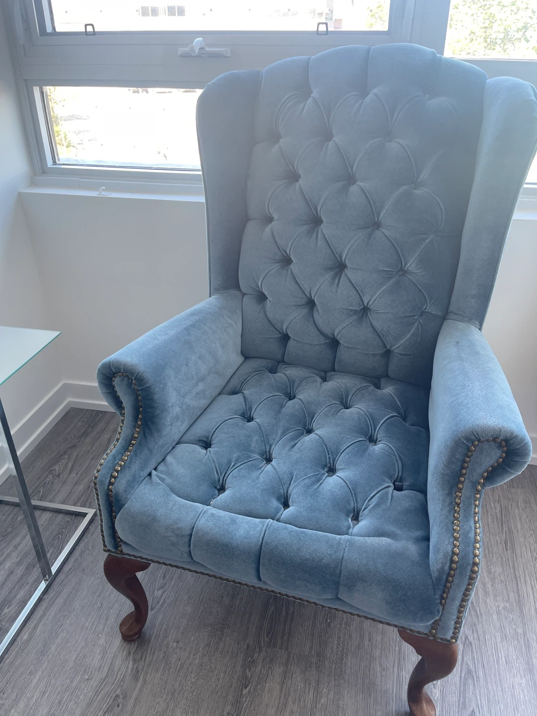 Blue Velvet Tufted Wingback Armchair - photo 3