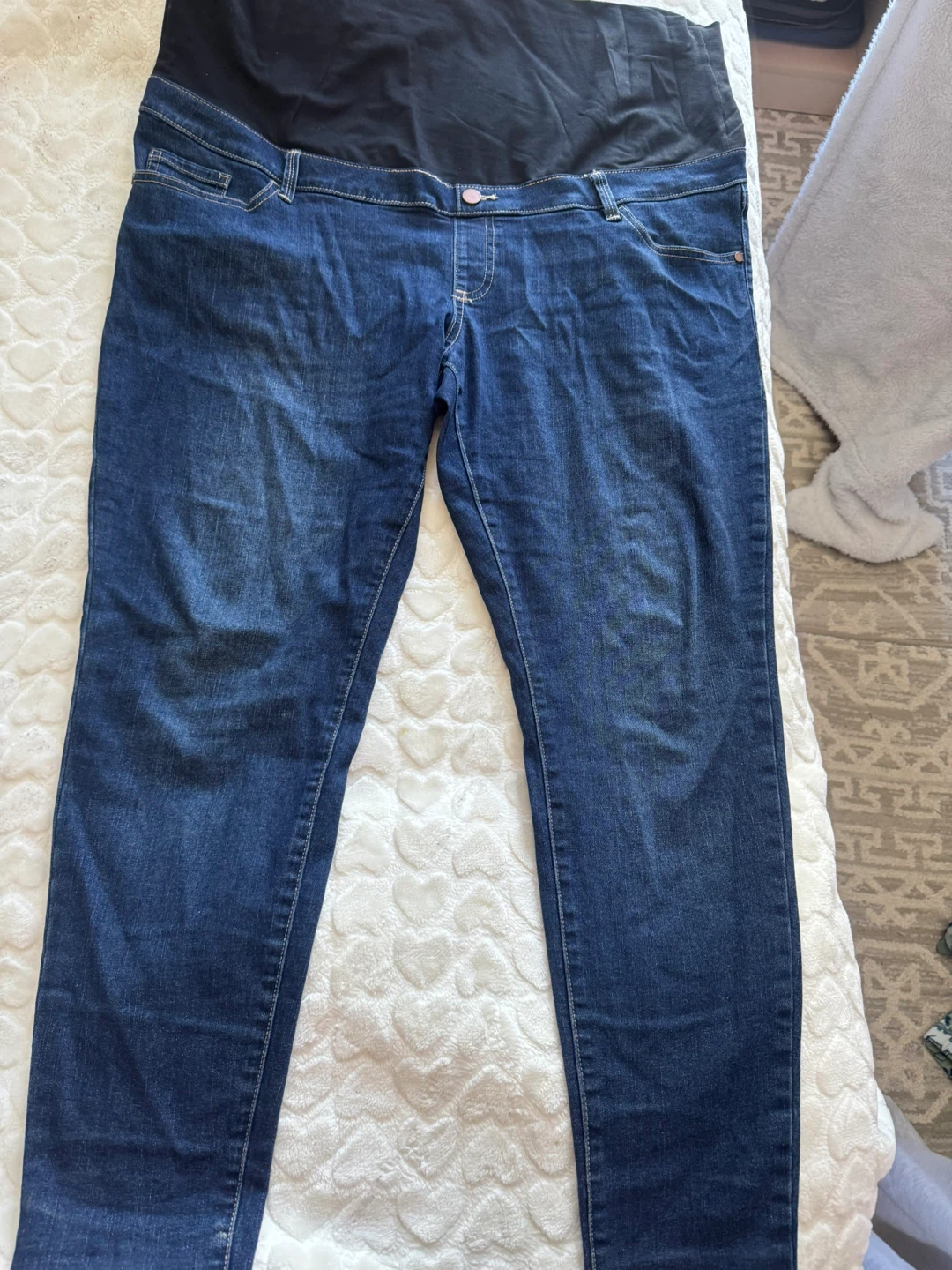 “Comfortable Maternity Jeans – Great for Pregnancy
