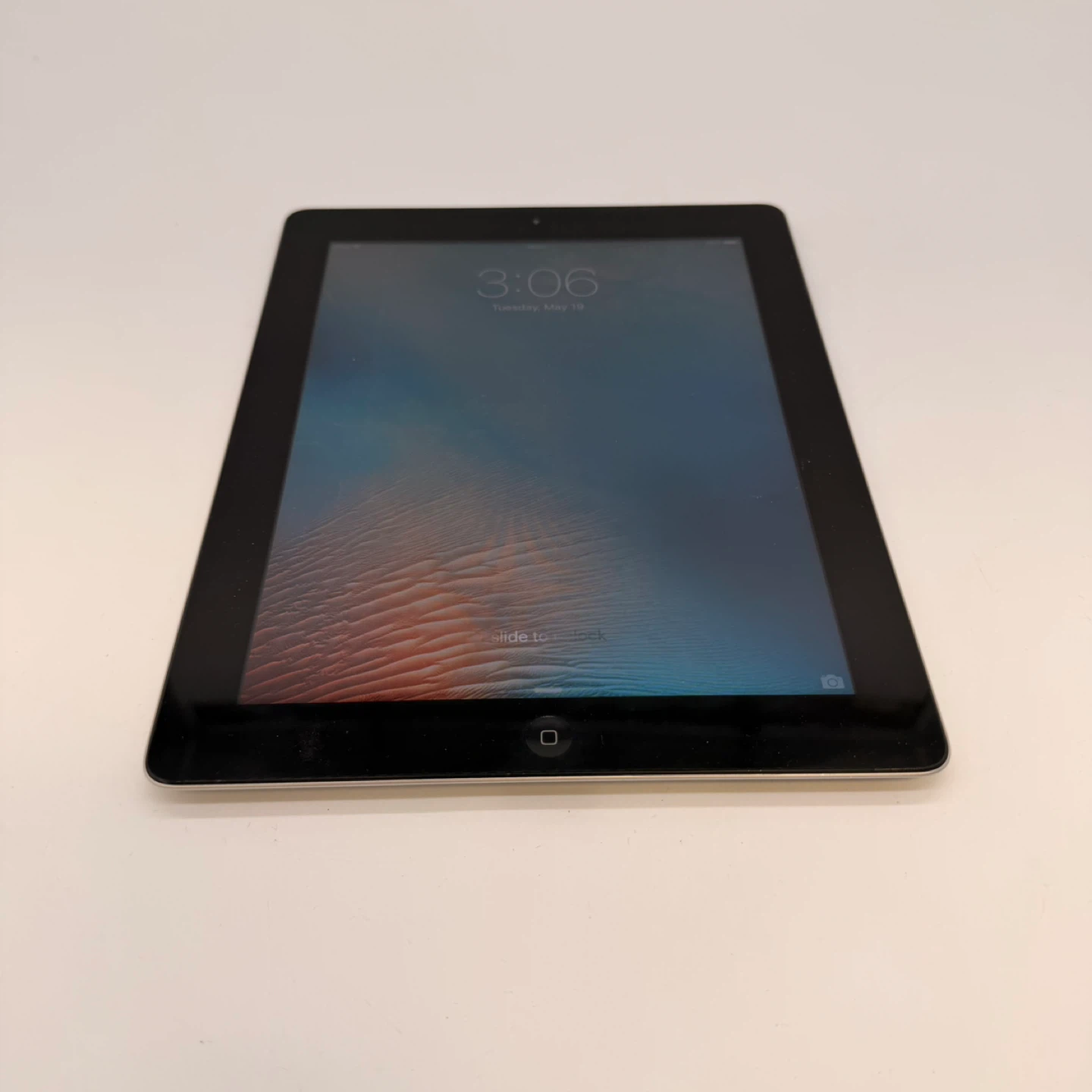 Apple iPad 2 64GB Wi-Fi A1395 With Bluetooth Keyboard Case - photo 5