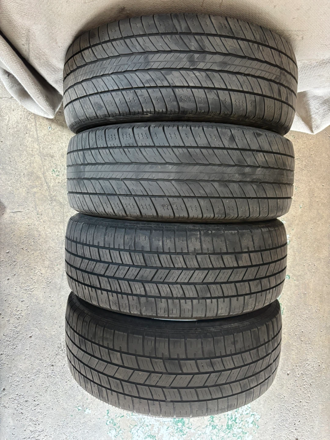 Set of 4 - 215/55R17 94V M+S Tires
