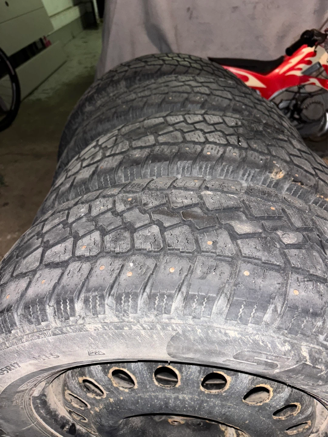 4x Winter Tires 225/65R17 M+S - photo 3