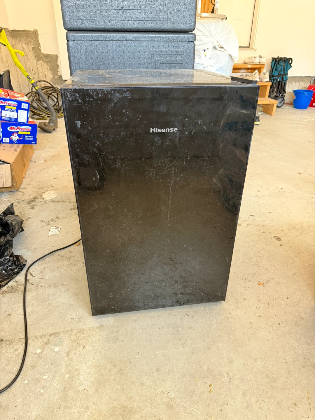 Hisense Mini Fridge