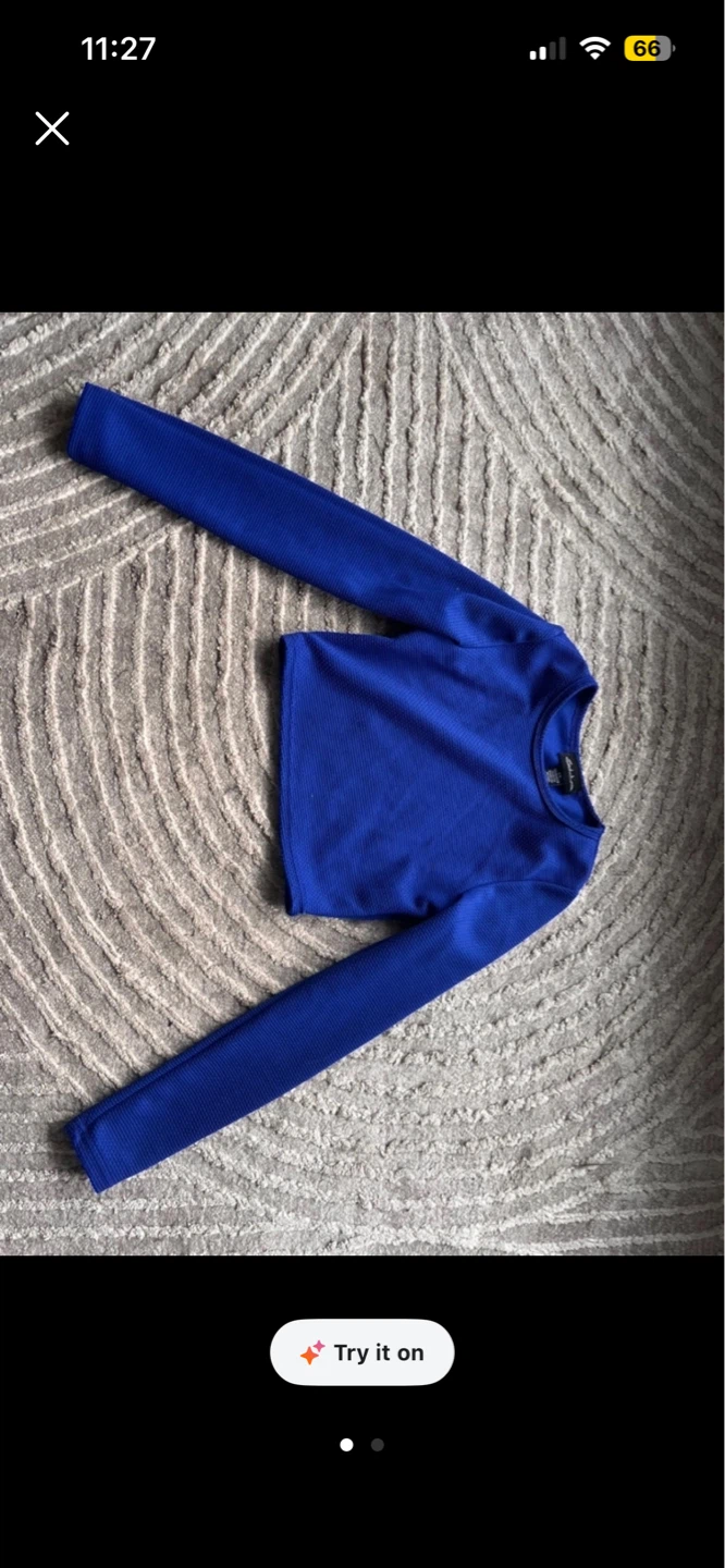 $4-5 tops size small - photo 5
