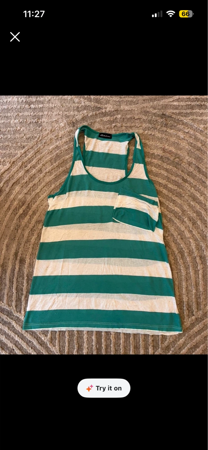 SALE $4 crop tops size small - photo 4