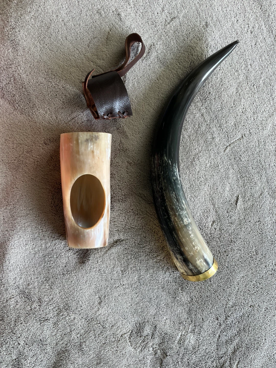 Fenrir Viking Drinking Horn with Stand and Pouch - photo 2