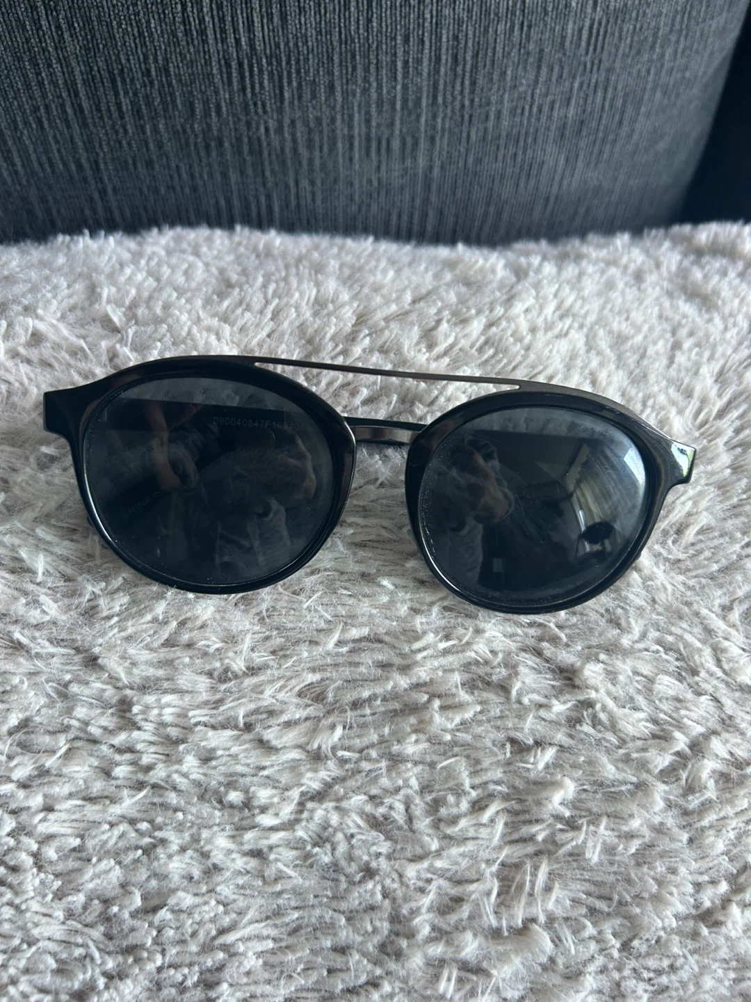 Black Sunglasses - photo 2
