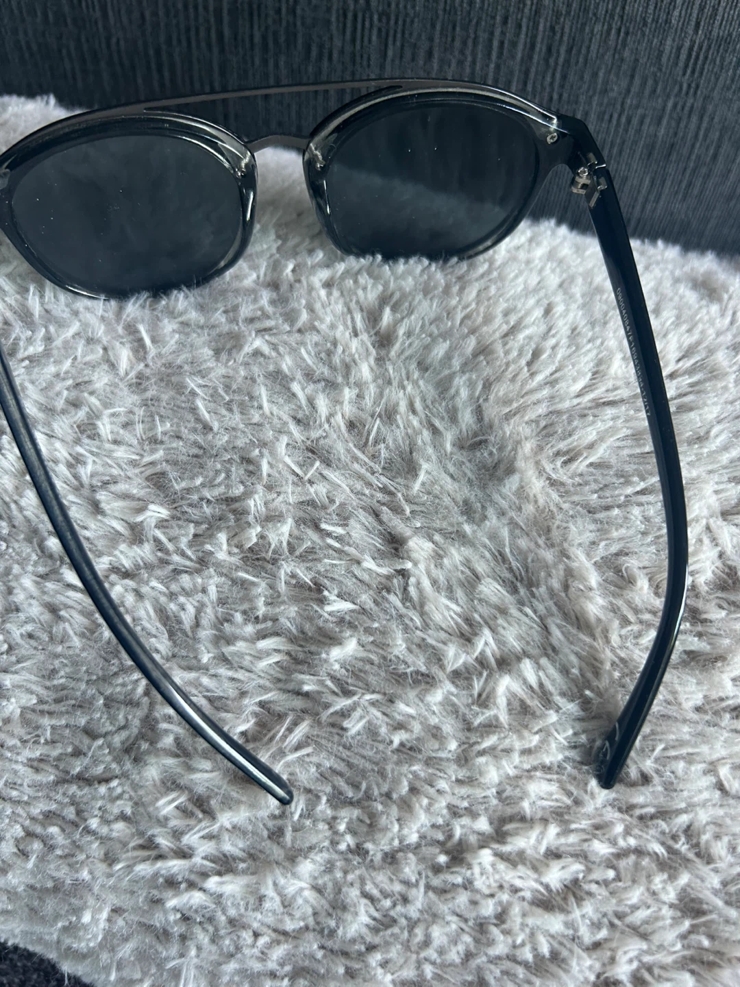 Black Sunglasses - photo 5