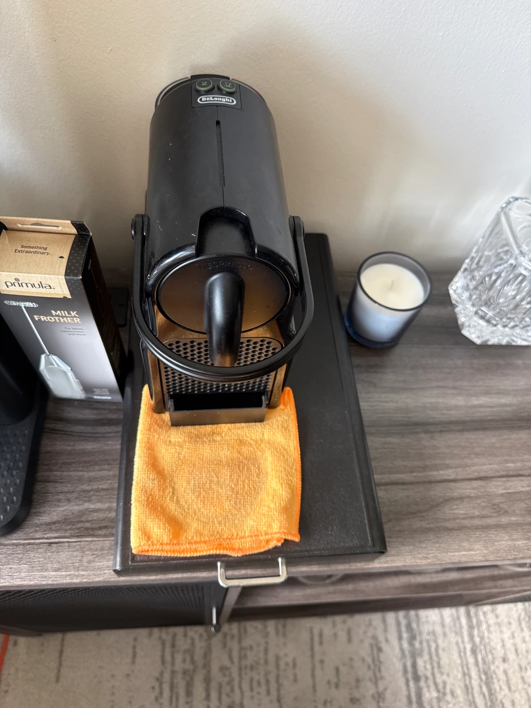 De'Longhi Nespresso Espresso Machine + Pod Tray - photo 2