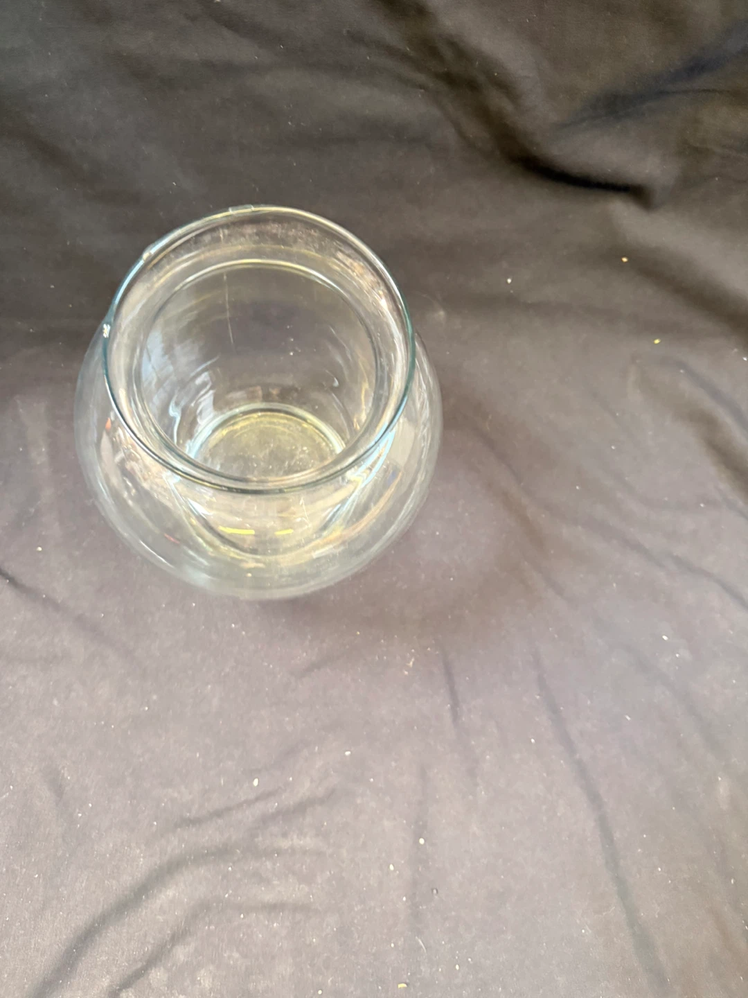 Clear Glass Vase - photo 3