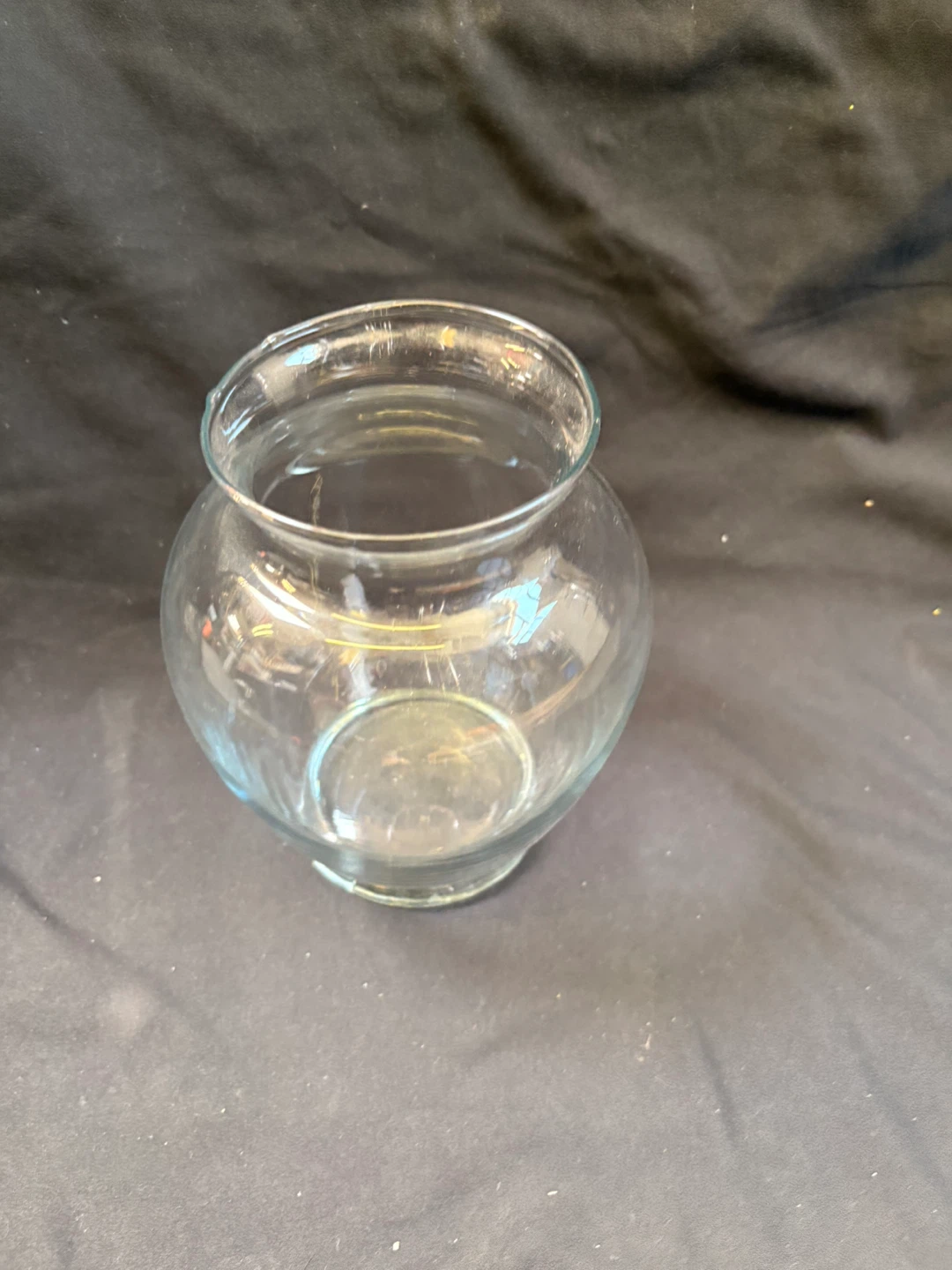Clear Glass Vase - photo 2