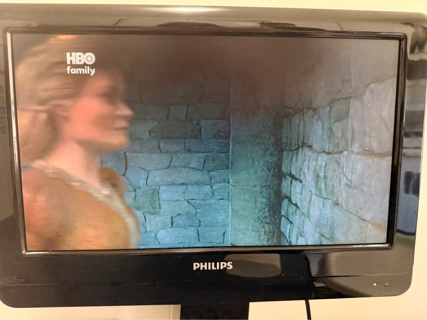 Philips 15" Flat Screen TV - photo 4