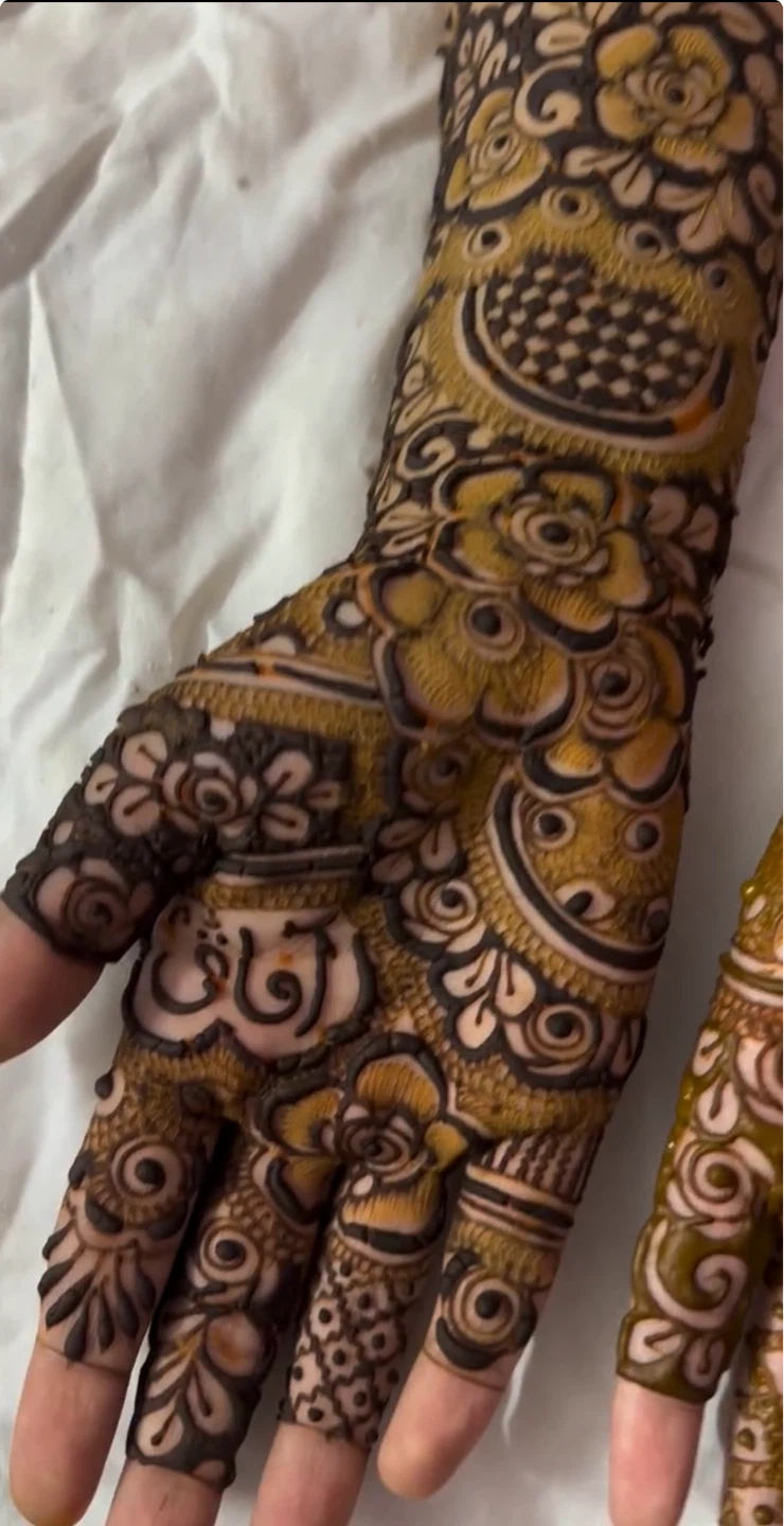 Bridal Indian Pakistani Arabic Bridal Henna Mehendi Tattoo - photo 3