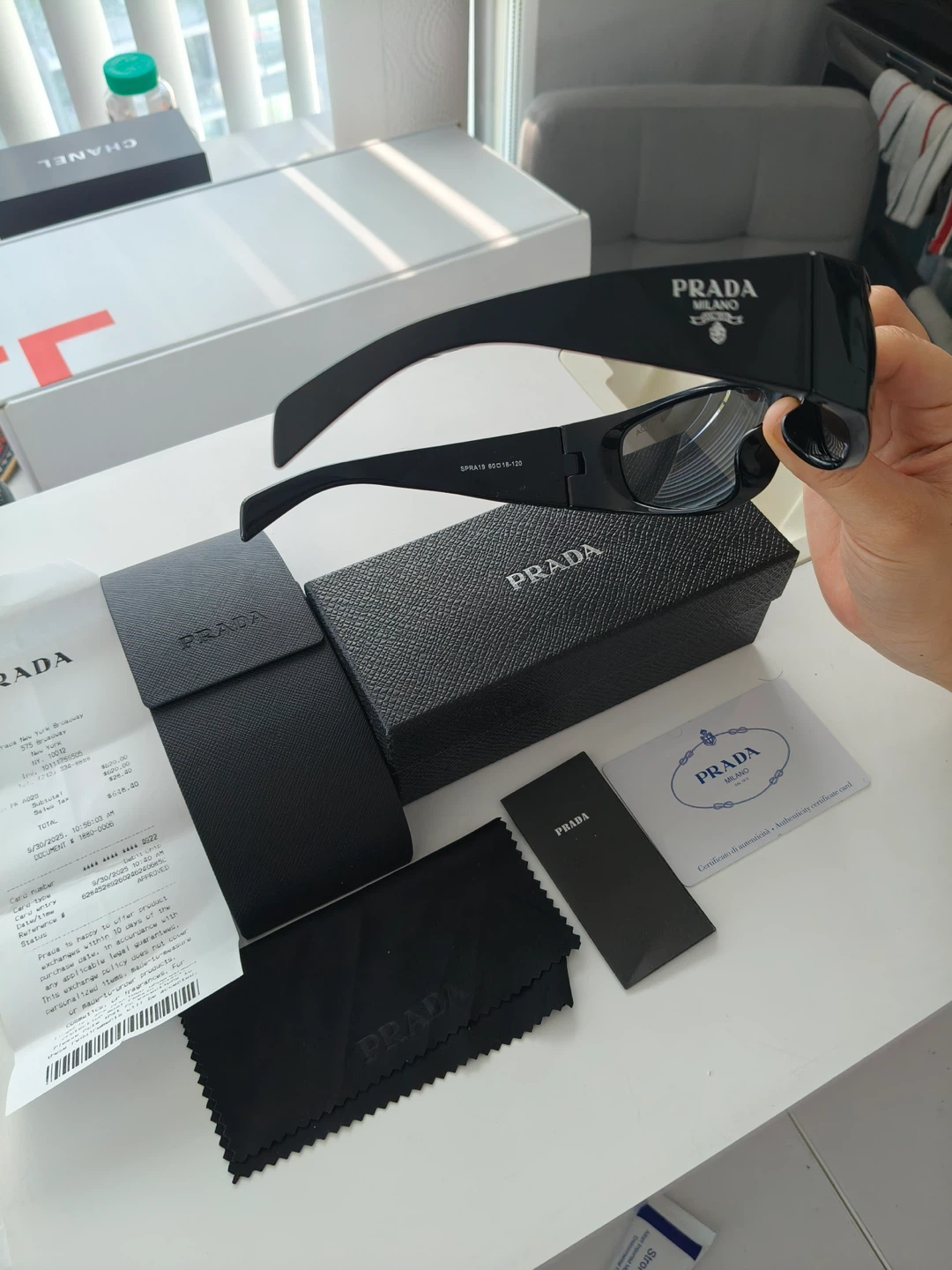 Prada SPR19 Sunglasses - Black