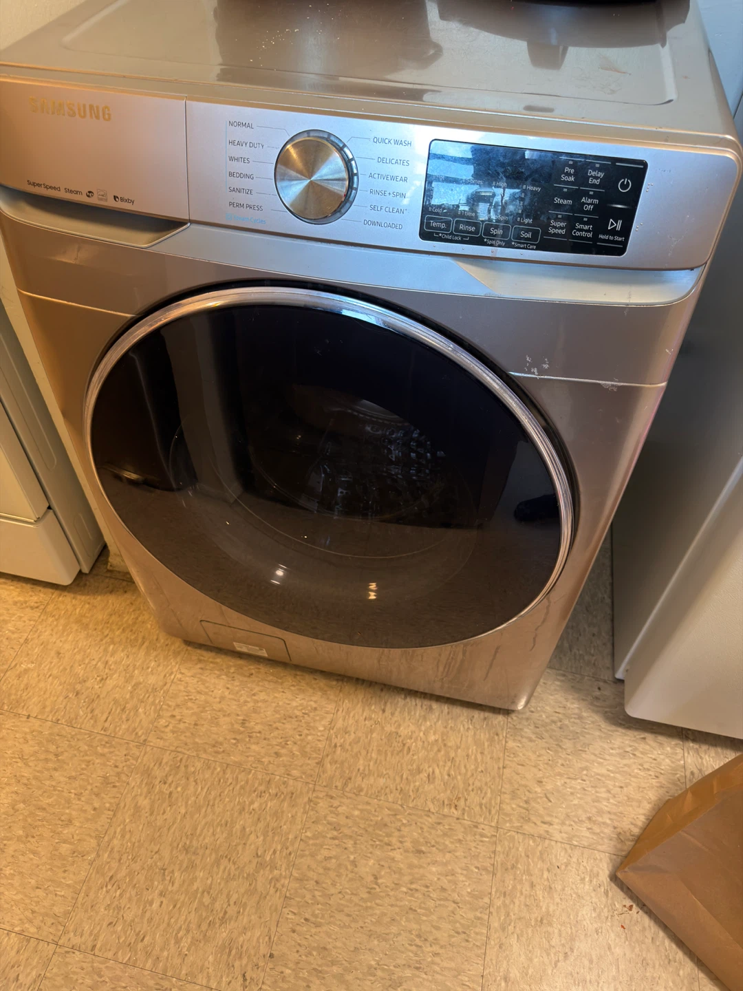 Samsung Washer and Dryer Set - photo 2