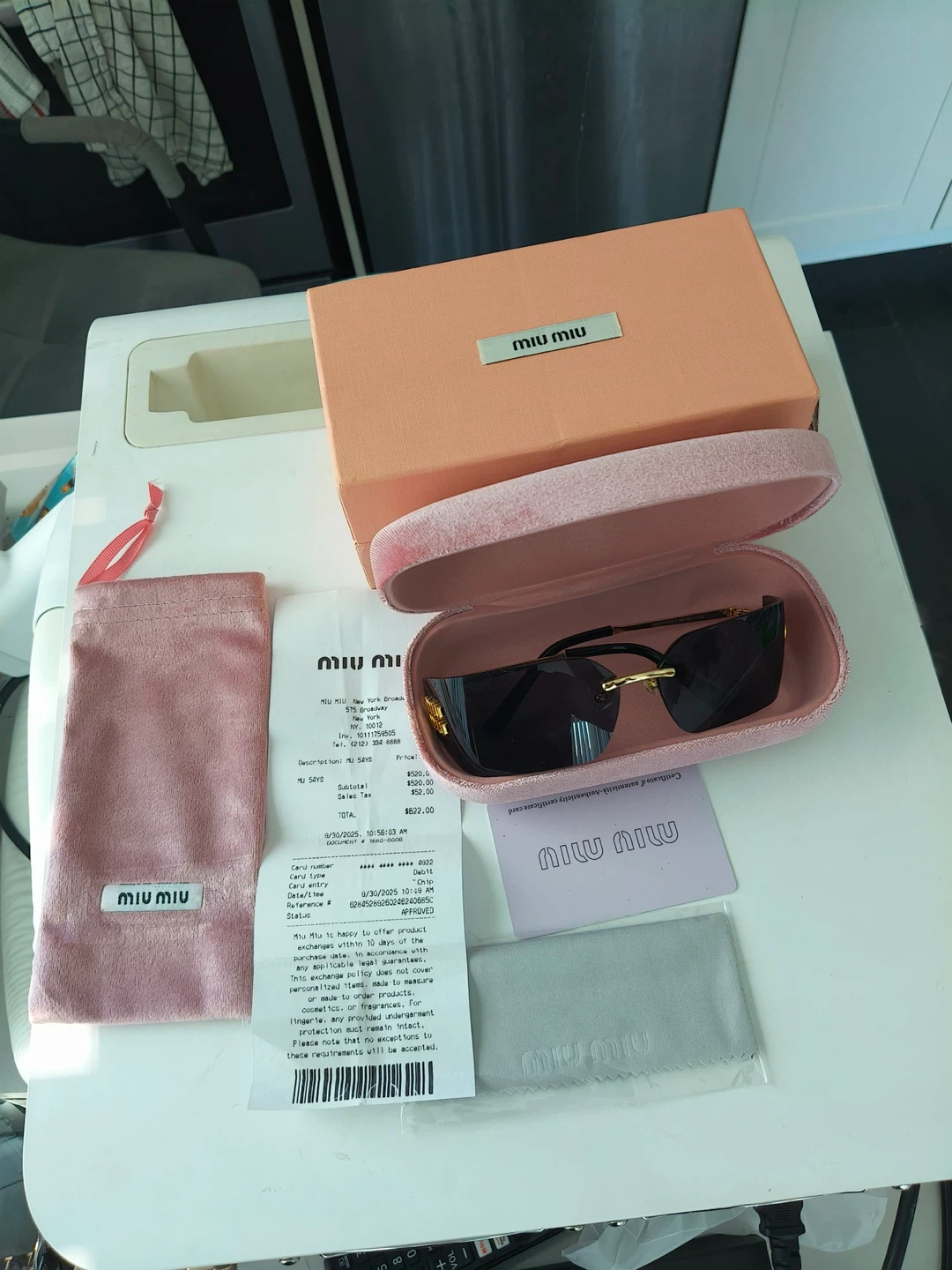 Miu Miu Sunglasses - photo 4